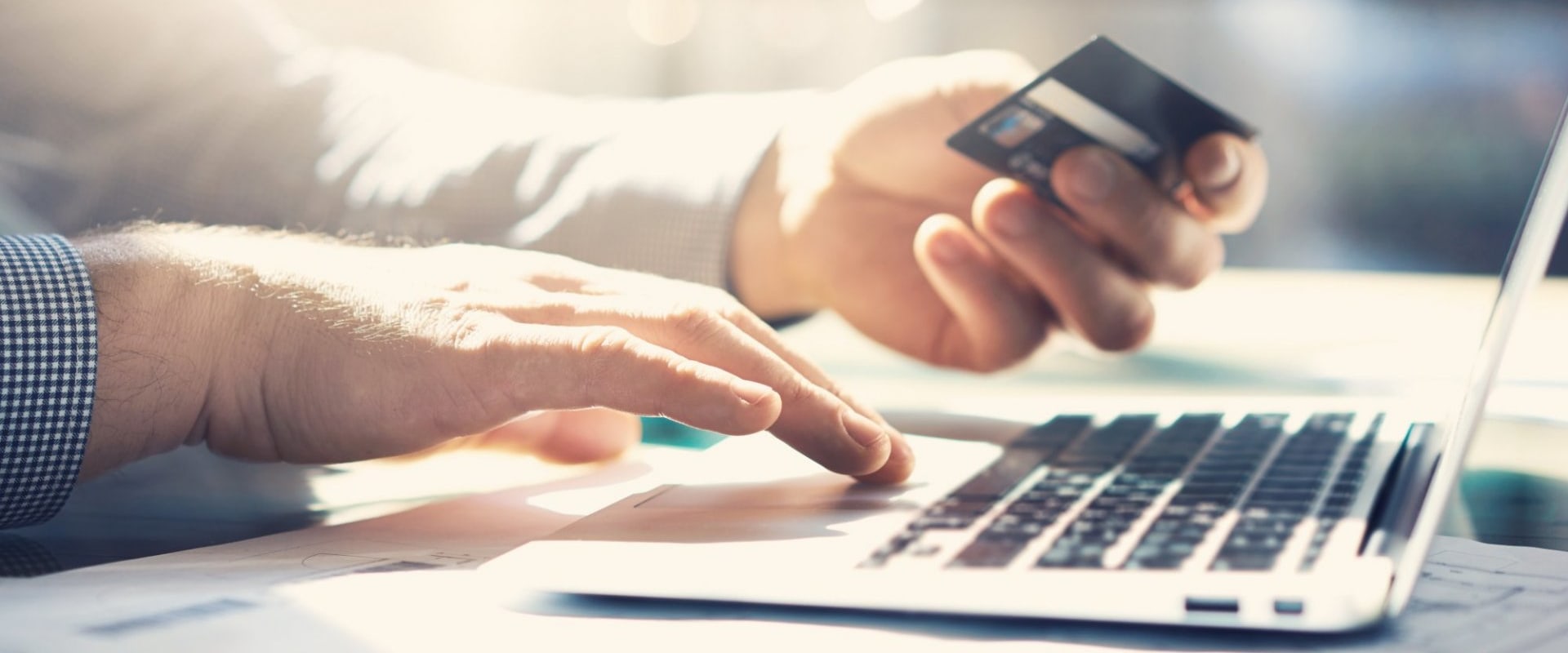 Which Platform is Better for Beginners: Shopify or Etsy?