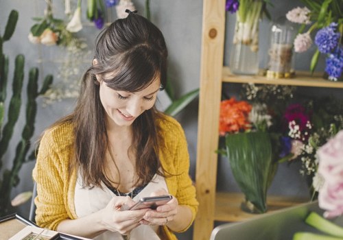 Comparing Shopify and Etsy: 10 Key Differences